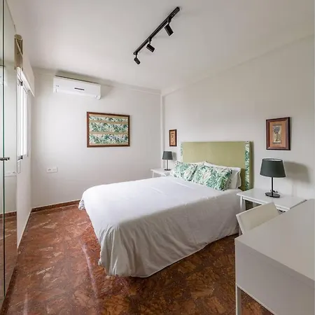 Alero Apartment *